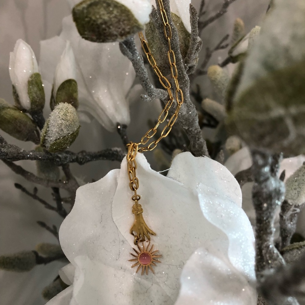 NWT! Beautiful! Avixee Necklace With Pink Stone